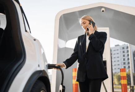 EV Fleet Charging: Complete Guide to Fleet Electrification Solutions